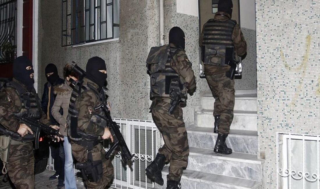 Yalova'da üç polisin hayatını kaybettiği çatışmanın ardından 21 ilde IŞİD'e