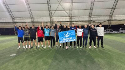 Gazipaşa Ülkü Ocakları yöneticileri ve üyeleri dün akşam halı saha