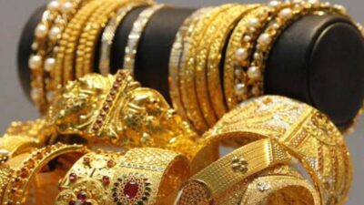 Avusturya'da şaman bir kadının, mücevherlerinin lanetli olduğuna inandırarak zengin kadınlardan