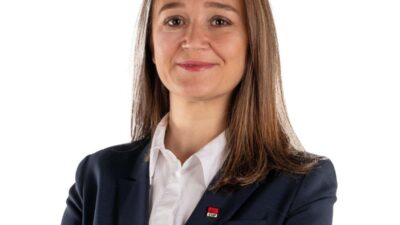 Manisa Şehzadeler Belediye Başkanı Gülşah DURBAY son yolculuğuna uğurlanıyor.