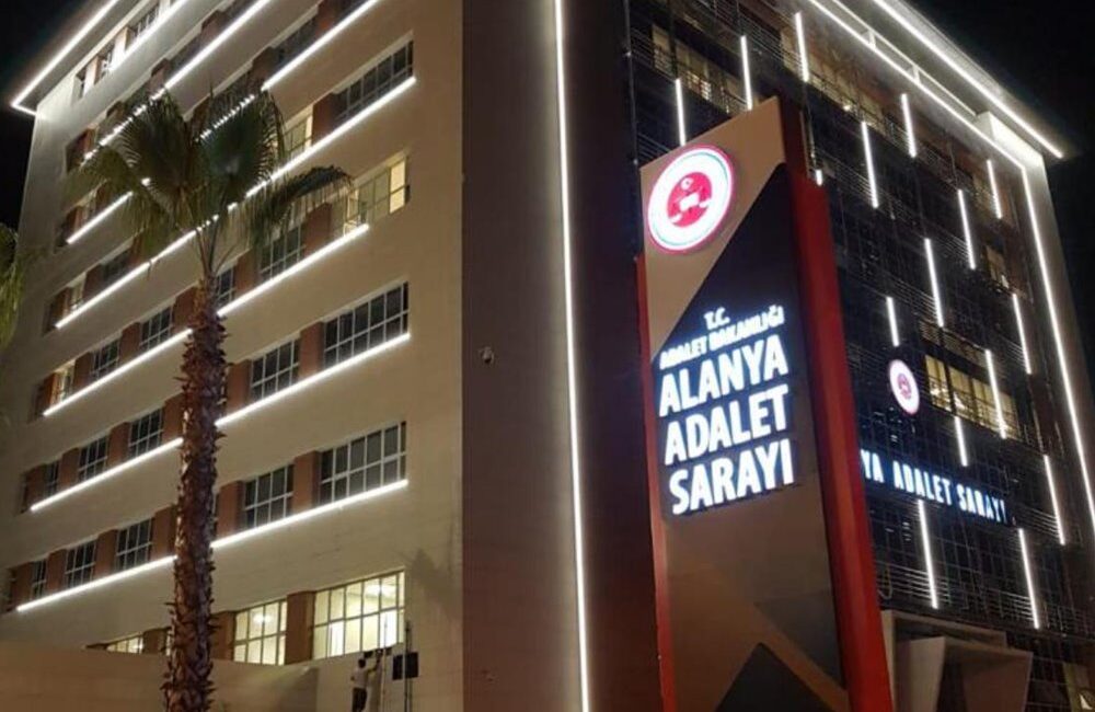 Antalya’nın Alanya İlçesi’nde, 11. Yargı Paketi kapsamında yapılan düzenlemeden faydalanmak