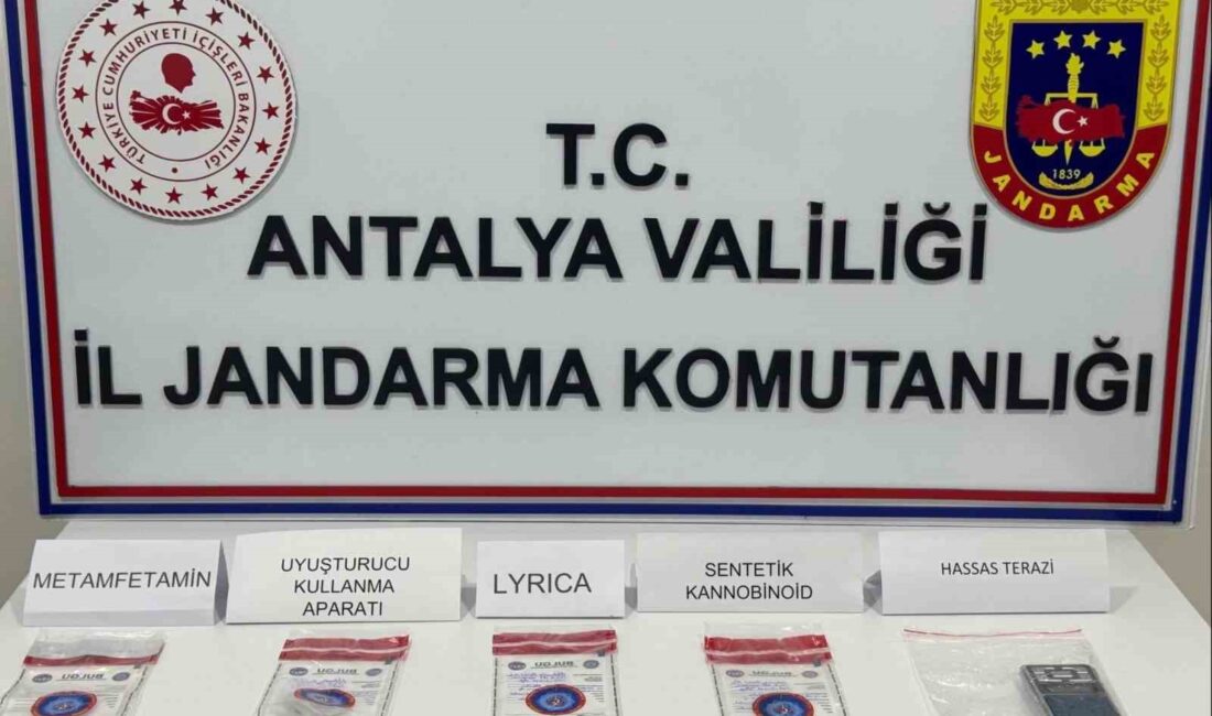 Antalya İl Jandarma Komutanlığı ekiplerince uyuşturucuyla mücadele kapsamında Alanya ilçesinde