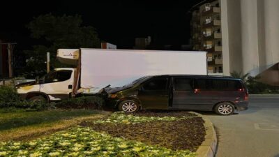 Alanya Avsallar Mahallesi'nde meydana gelen trafik kazasında 1 kişi yaralandı.