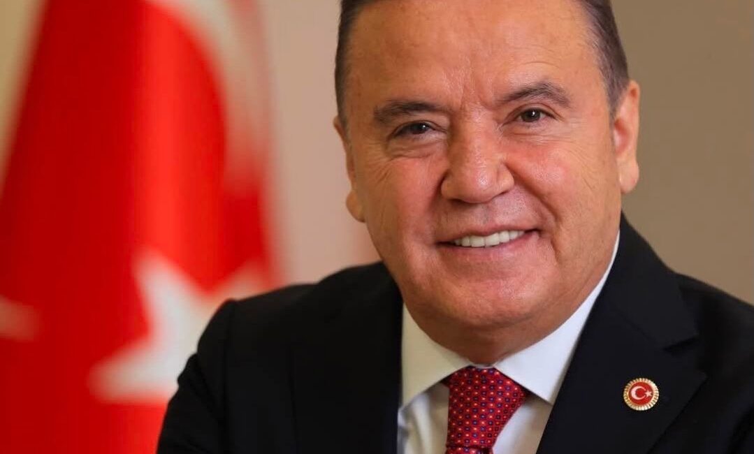 Antalya Büyükşehir Belediye Başkanı Muhittin Böcek’in de aralarında bulunduğu 41