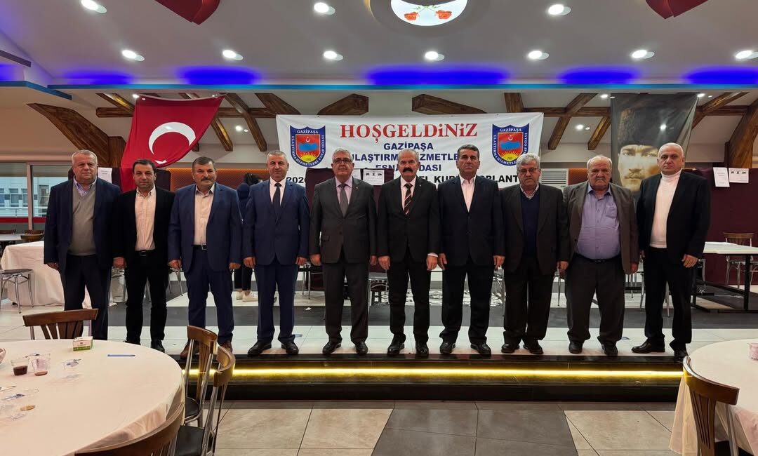 Gazipaşa Ulaştırma Hizmetleri Esnaf Odası’nın 13. Olağan Genel Kurulu’nda mevcut