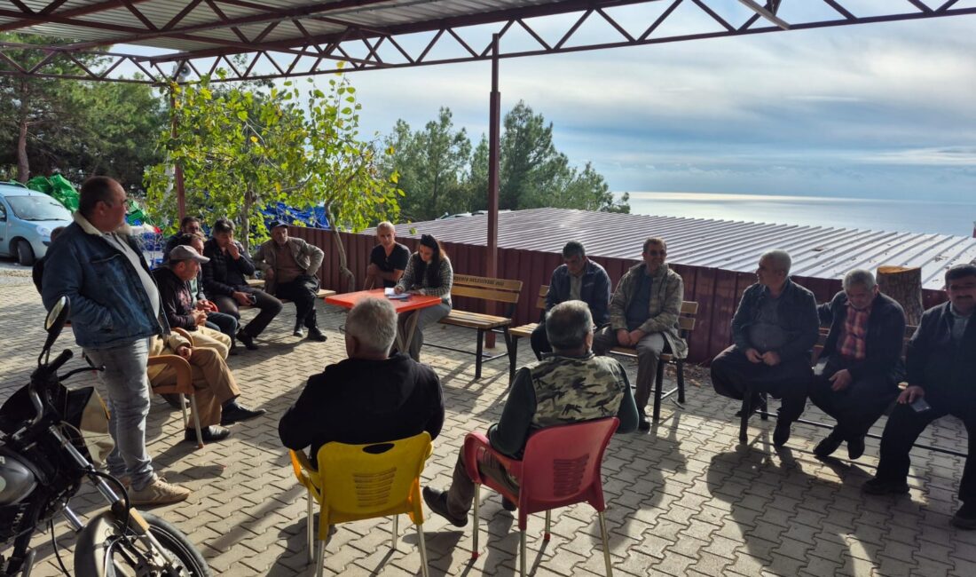 Gazipaşa İlçe Tarım ve Orman Müdürlüğü ilçemizdeki çifçilerimize eğitim vermeye