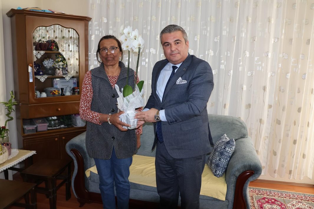 İlçe Millî Eğitim Müdürü Remzi Yetkin , ilçemizde uzun yıllar