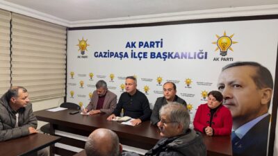 AK Parti Gazipaşa İlçe Teşkilatı, yeni yılın ilk toplantısını gerçekleştirdi.