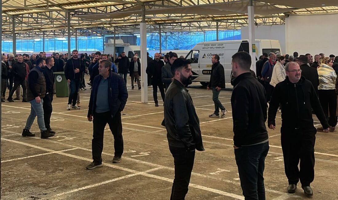 Gazipaşa Esnaf ve Sanatkârlar Odası başkanlık seçimi bugün kapalı pazaryerinde