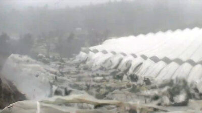 Antalya'nın Manavgat ilçesinde hortumun neden olduğu zarar, gün ağardığında ortaya