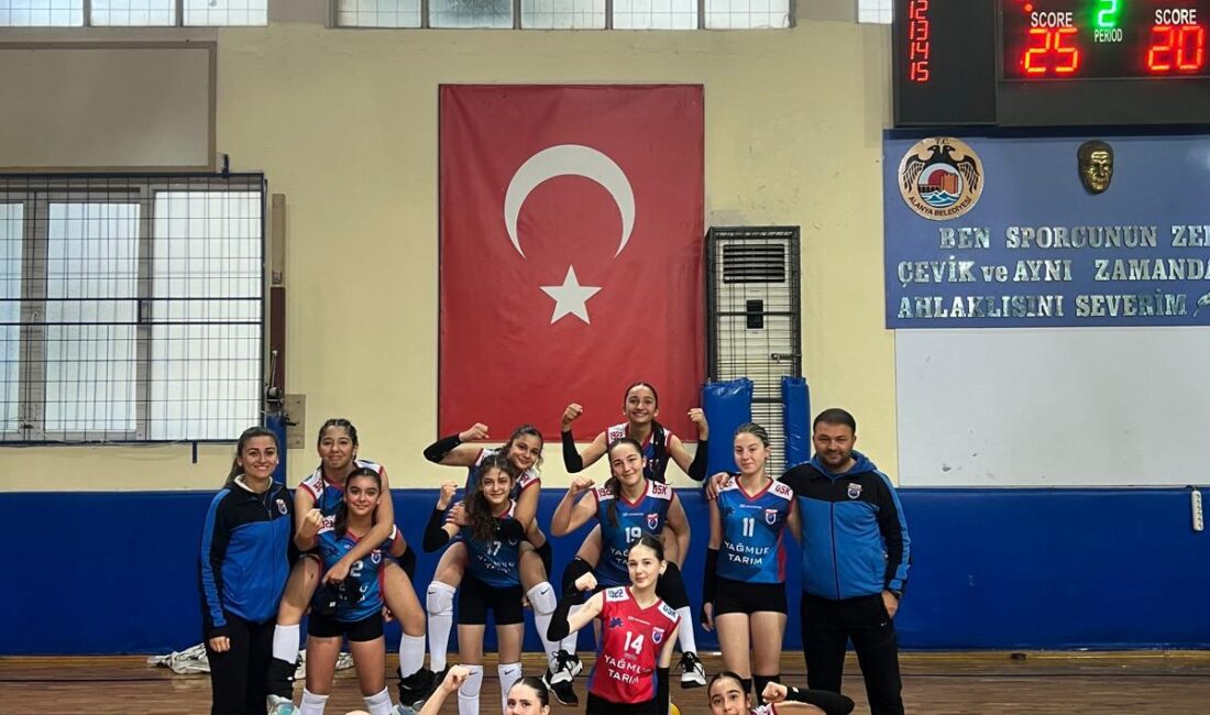 Yıldız ve küçük kız takımlarımız Antalya’da önemli başarılara imza attı