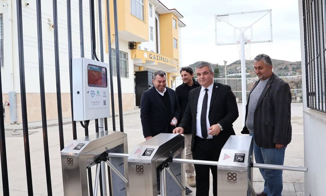 Öğrencilerimizin güvenliğini artırmak ve okul giriş-çıkışlarını daha kontrollü hâle getirmek