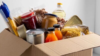 Ramazan ayının yaklaşmasıyla birlikte Antalya’da belediyeler, ihtiyaç sahibi vatandaşlar için