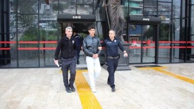 Antalya’nın Alanya ilçesinde bir evden altın yüzük çalan hırsızlık şüphelisi,