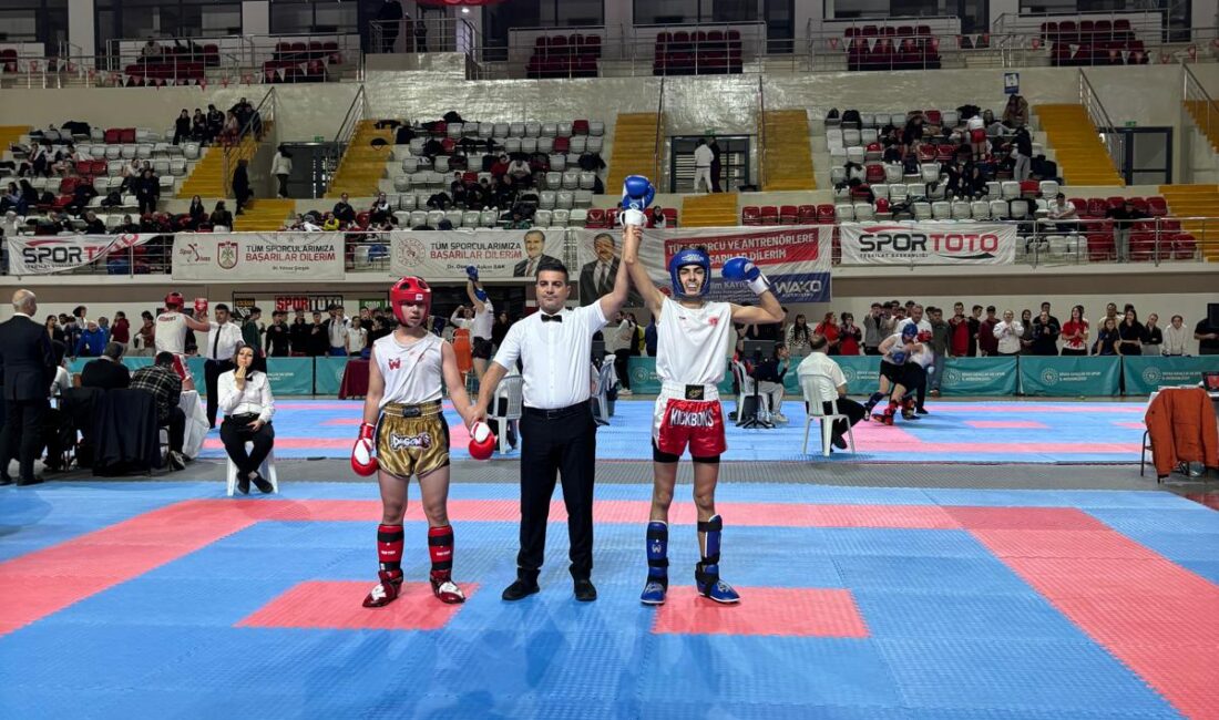 GAZİPAŞA Anadolu Lisesi öğrencisi Kayra Güner Yıldırım, Türkiye Okullar Arası