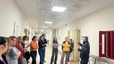 Antalya Büyükşehir Belediyesi İtfaiye Dairesi Başkanlığı ekipleri tarafından İlçe Sağlık