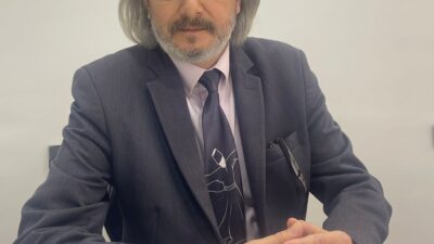 Yine ne oldu Metin efendi dediğinizi duyar gibiyim... 

Yahu bir