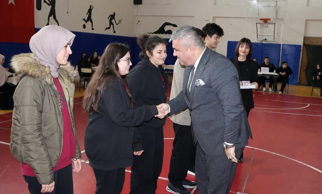 Türkiye Yüzyılı Maarif Modeli kapsamında, İstiklâl Marşı’ndan ilham alınarak Mehmet