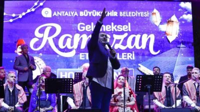 Antalya Büyükşehir Belediyesi tarafından Cam Piramit’te düzenlenen Geleneksel Ramazan Etkinlikleri