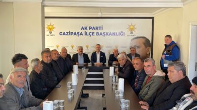 AK Parti Gazipaşa İlçe Başkanlığı tarafından düzenlenen bayramlaşma programı, bugün